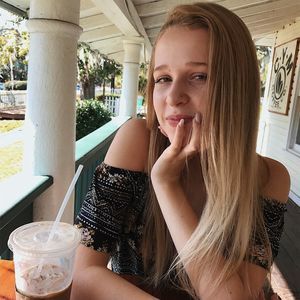 Meet your Posher, Sophie